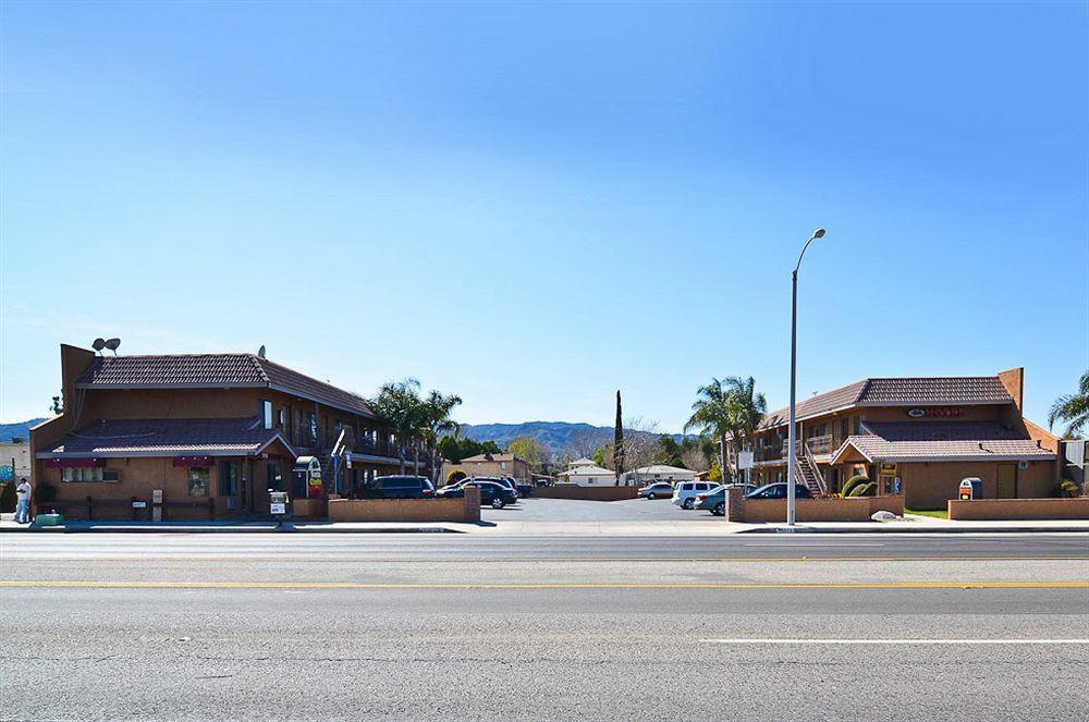 Santa Clarita Motel - Near Six Flags Magic Mountain - Valencia Bagian luar foto