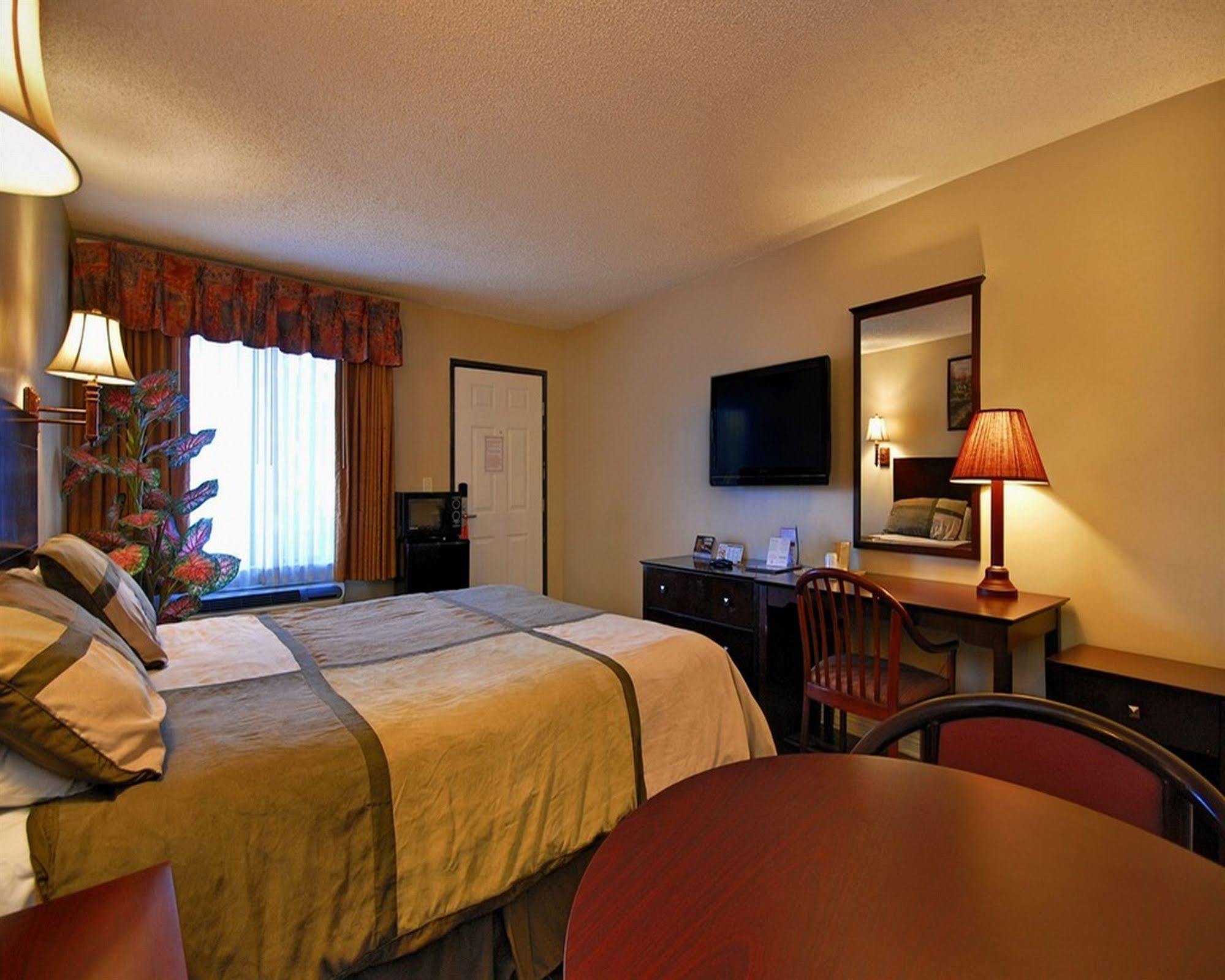 Santa Clarita Motel - Near Six Flags Magic Mountain - Valencia Bagian luar foto